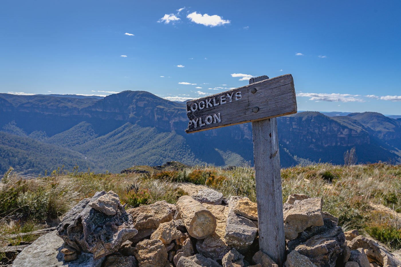 Lockleys Pylon Walking Track Blue Mountains