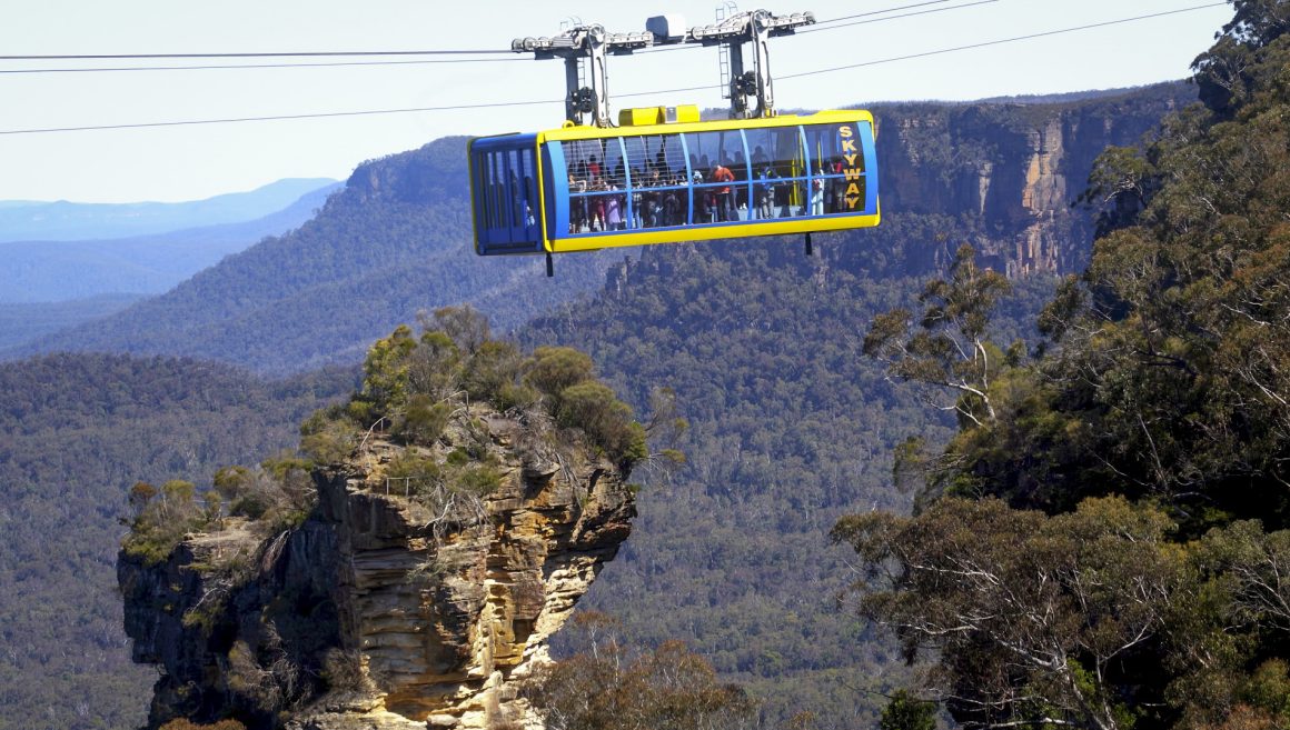 Orphan Rocker Katoomba Falls Round Walk - Blue Mountains - Trek Waves