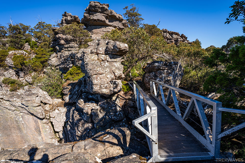 mount rosea gate of the east wind grampians