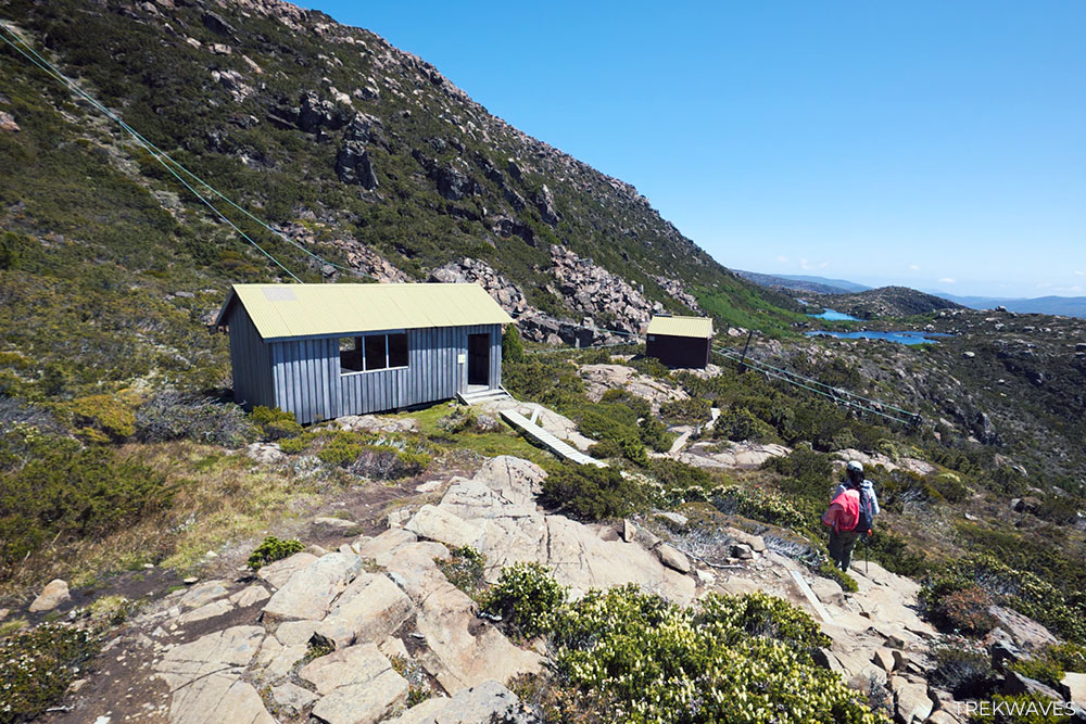 rodway hut tarn shelf track mt field national park