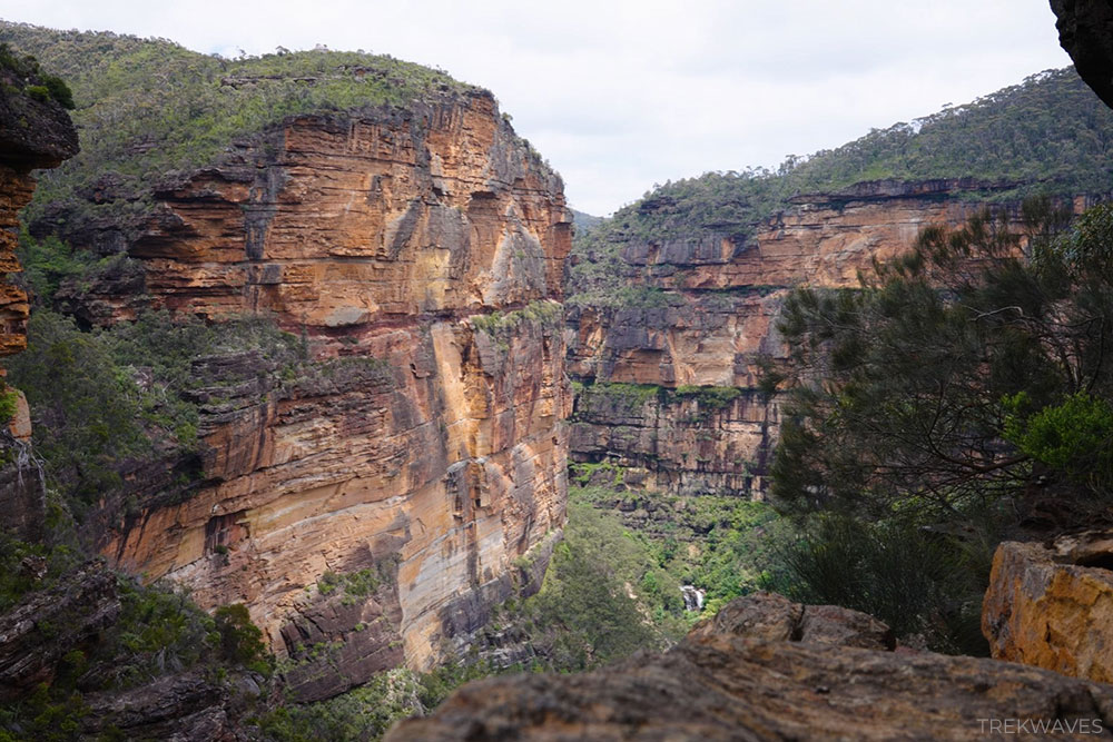 fortress ridge blue mountains hike