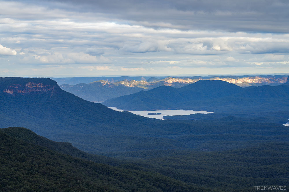 sunset at melvilles lookout mt solitary blue mountains