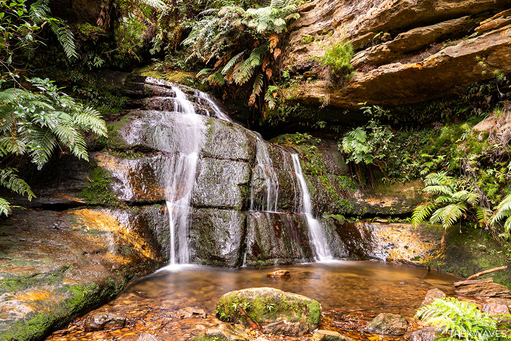 floras bath waterfall blue mountains
