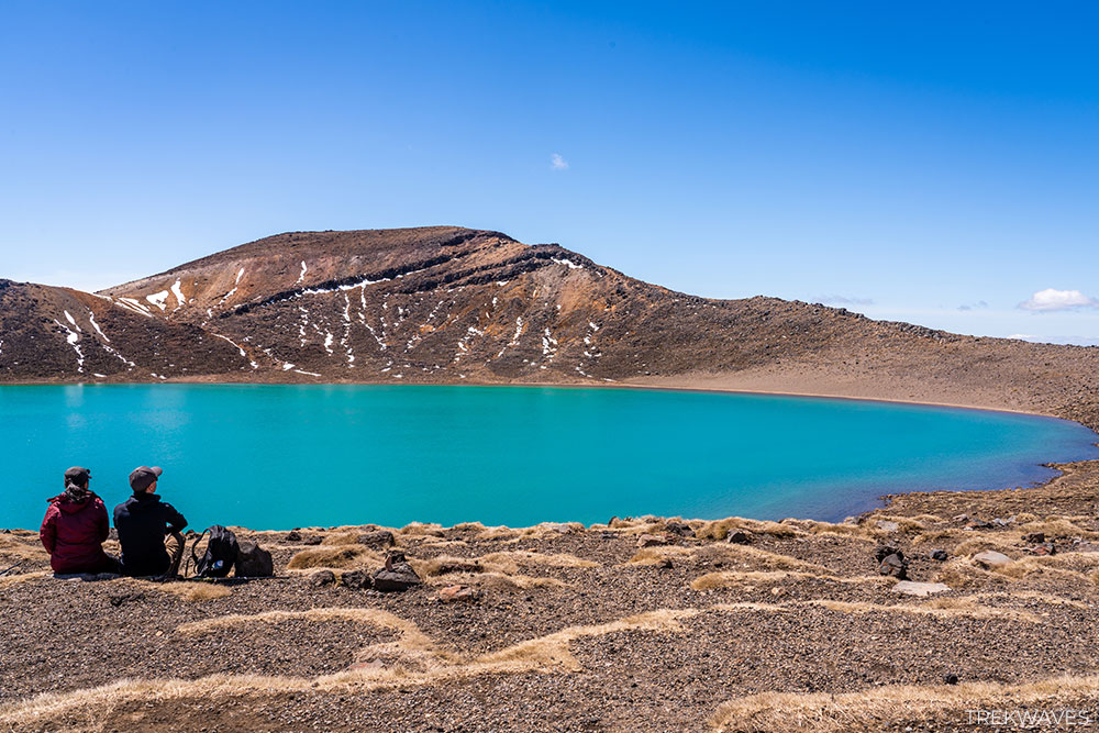 blue lake tongariro alpine crossing