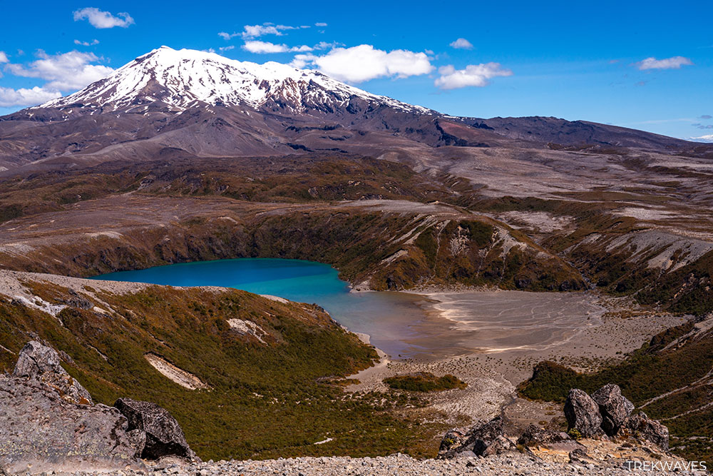 lower tama lake with mt ruapehu tongariro national park