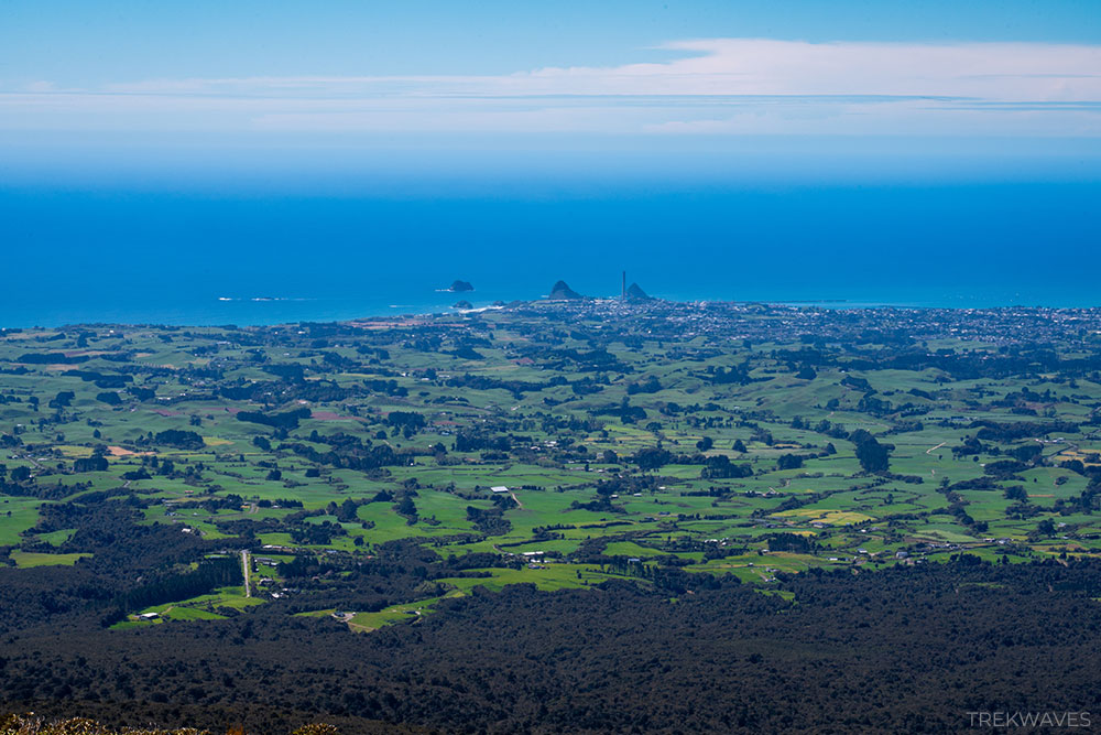 pouakai hut coastal view egmont national park