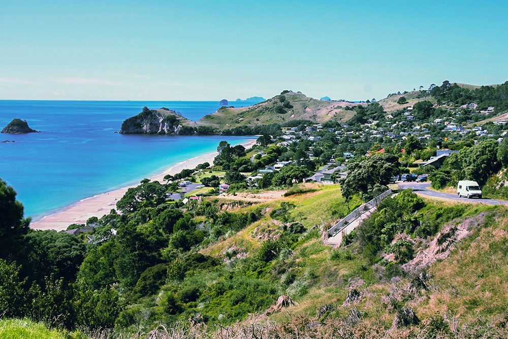 hahei town and road to cathedral cove coromandel