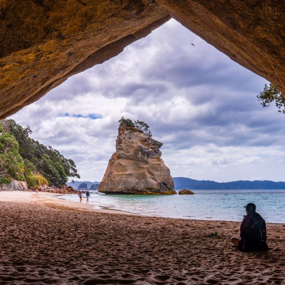 hahei travel guide and best things to see - 2 day itinerary