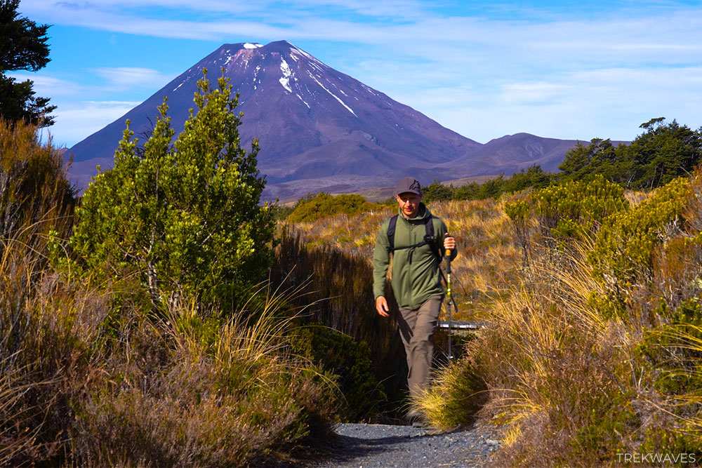 mt ngauruhoe doom silica rapids track tongariro nz