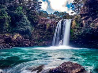 tawhai falls gollums pool whakapapa tongariro new zealand
