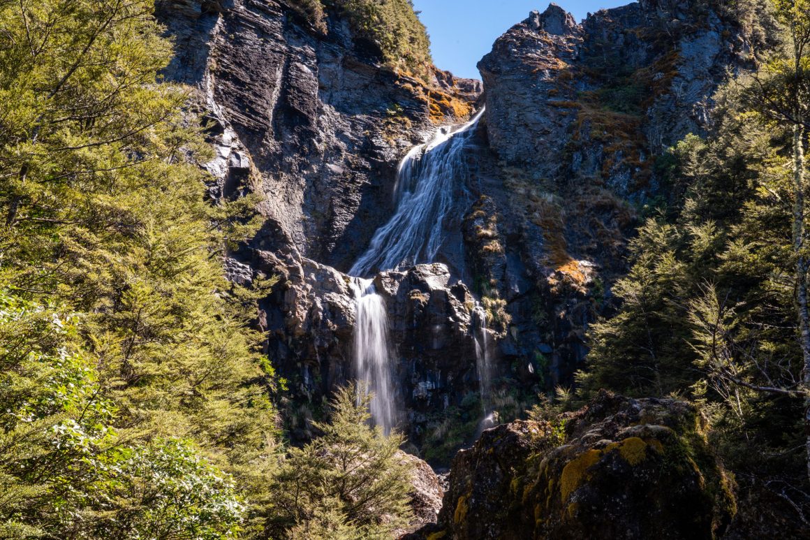 waitonga falls track guide tongariro national park