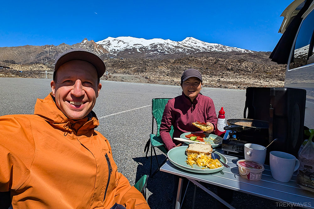 whakapapa ski area iwikau village tongariro national park